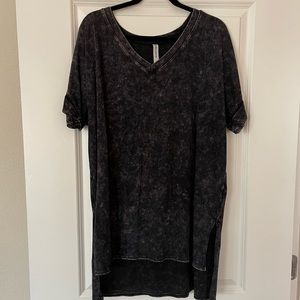 Black acid wash tunic top